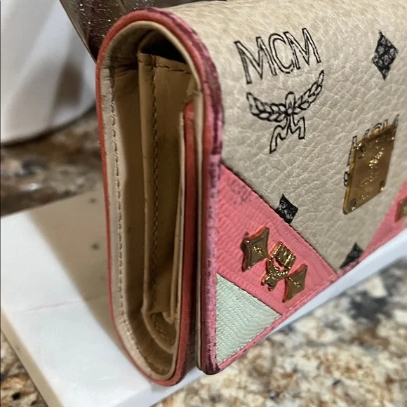 MCM Tri-Color Wallet in Pink, Cream, and Tan - Picture 4 of 12